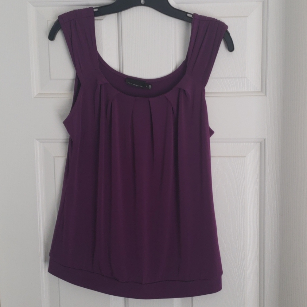 The Limited M Top